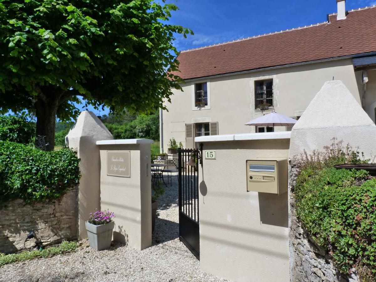 Bed and Breakfast Le Repos Coquelicot Montillot Exterior foto